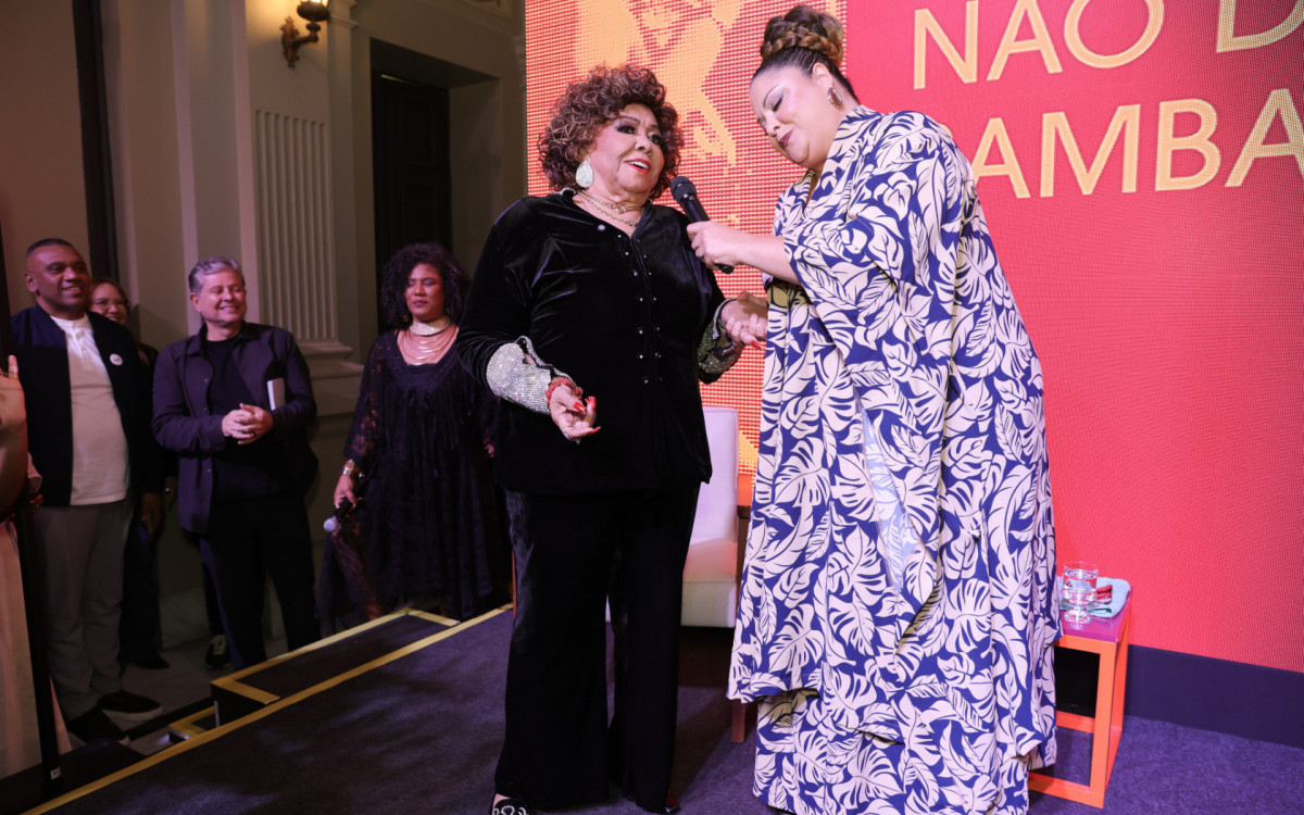 Alcione canta com Fabiana Cozza