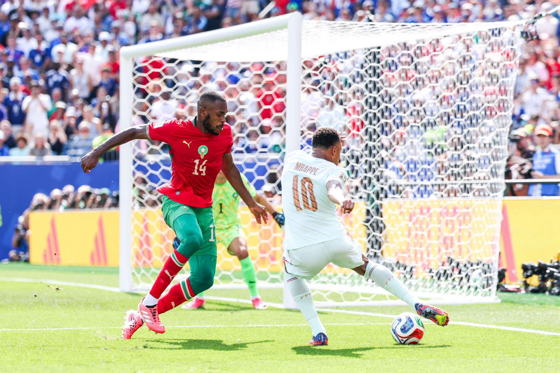 Kylian Mbappe, jogador da França, durante a partida das quartas de final da Copa do Mundo da FIFA, entre França x Marrocos, no Estádio de Boston, em Foxborough, Estados Unidos, nesta quinta-feira (09). - Vanessa Carvalho/Parceiro/Agência O Dia