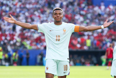 Zagueiro da Espanha manda recado sobre Mbappé: 'Não me assusta'
