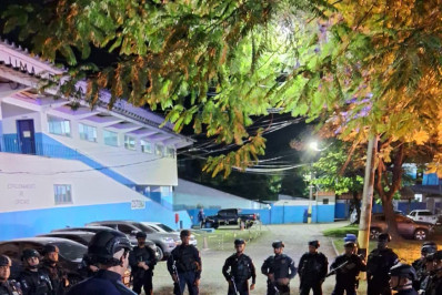 PM deflagra ação contra cobrança ilegal de serviços em Realengo