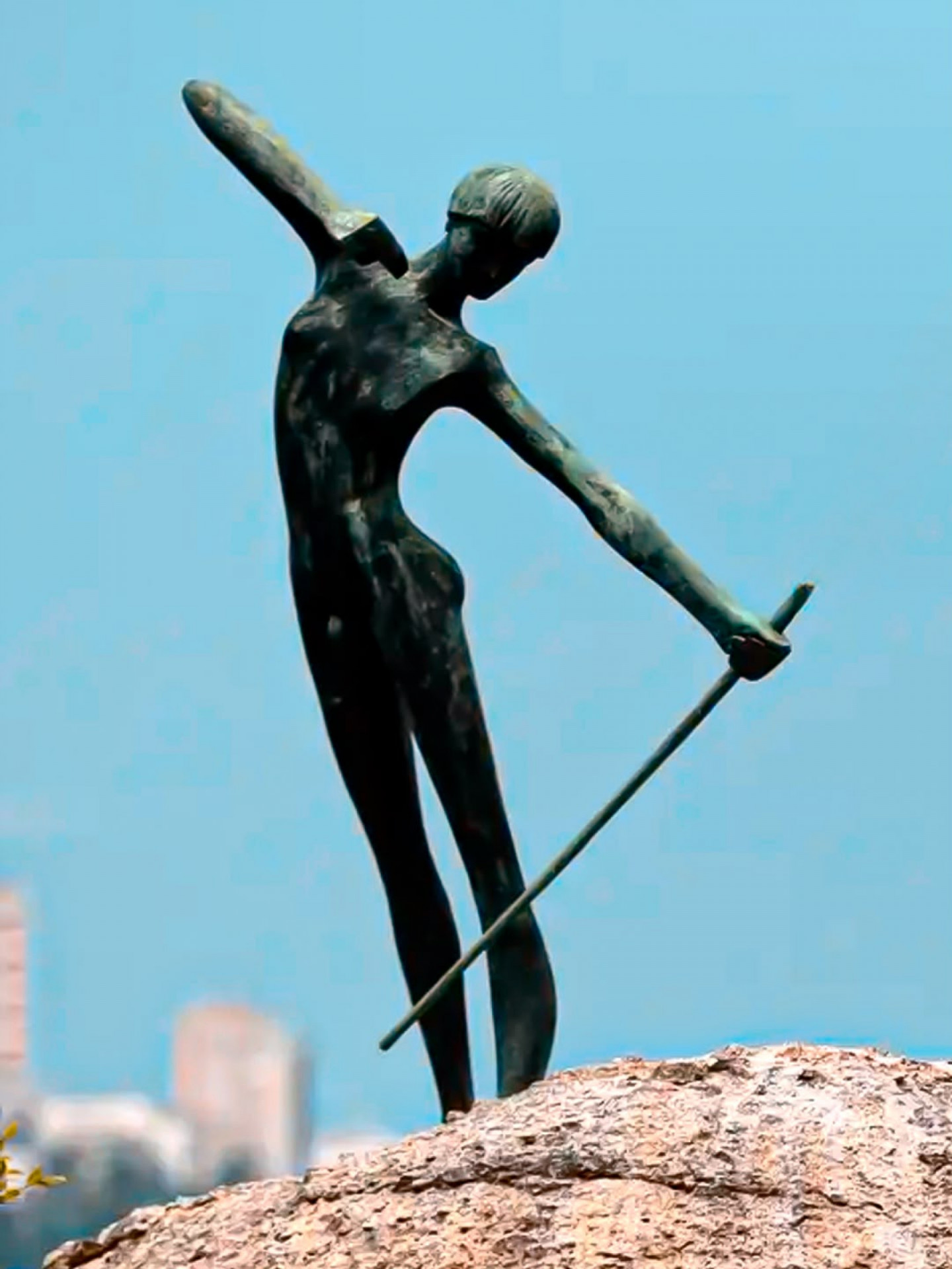 Curumim da Lagoa Rodrigo de Freitas volta a ser alvo de novo vandalismo - Divulgação / Seconserva