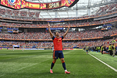 Merino brilha de novo, Espanha vence Bélgica e vai à semifinal da Copa