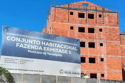 Atraso de obras mantém vítimas da tragédia de 2011 sem moradia em Teresópolis