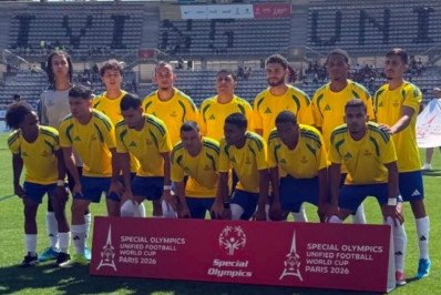 Atletas de Campos na disputa mundial no futebol