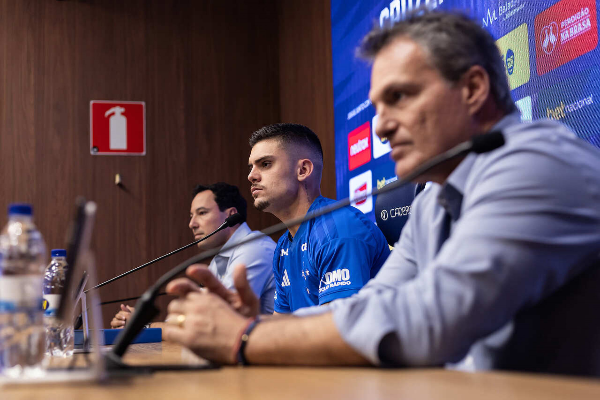 Cruzeiro monta elenco com investimento de R$ 114 milh&otilde;es
