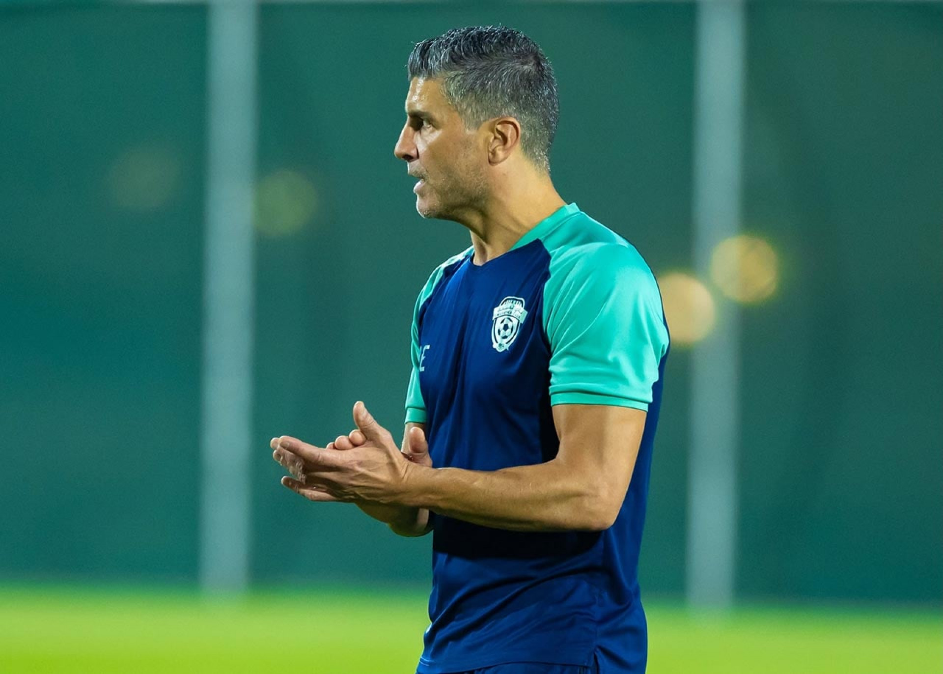 Pedro Emanuel chega ao Rio e assume comando do Vasco