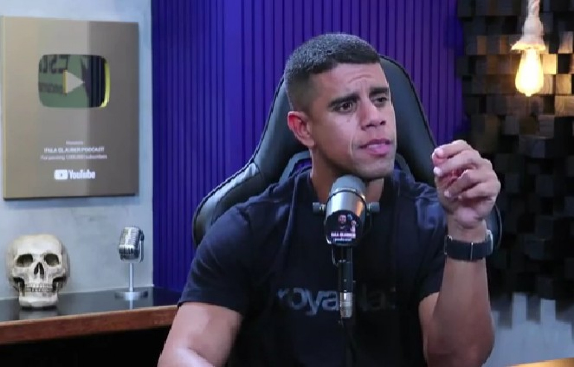 Douglas Roberto Vital Machado - Reprodução de vídeo