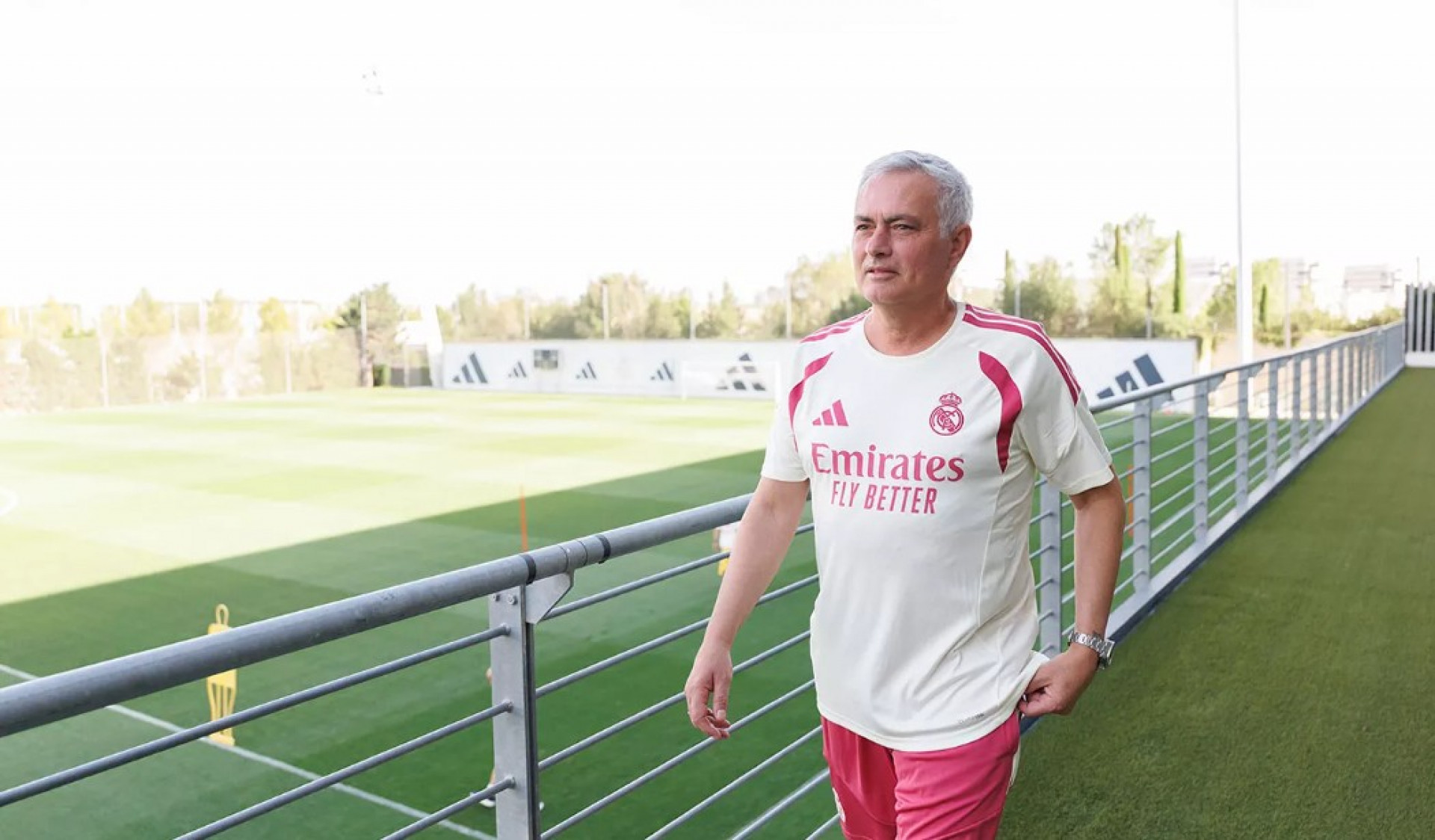 Mourinho nesta sexta-feira (10), no centro de treinamento de Valdebebas - Divulgação / Real Madrid 