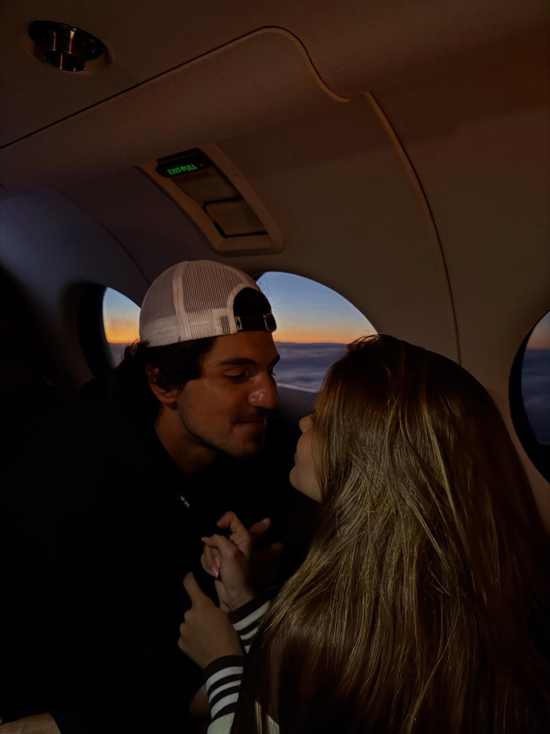 Gabriel Medina e Isabella Arantes - Reprodução/Instagram