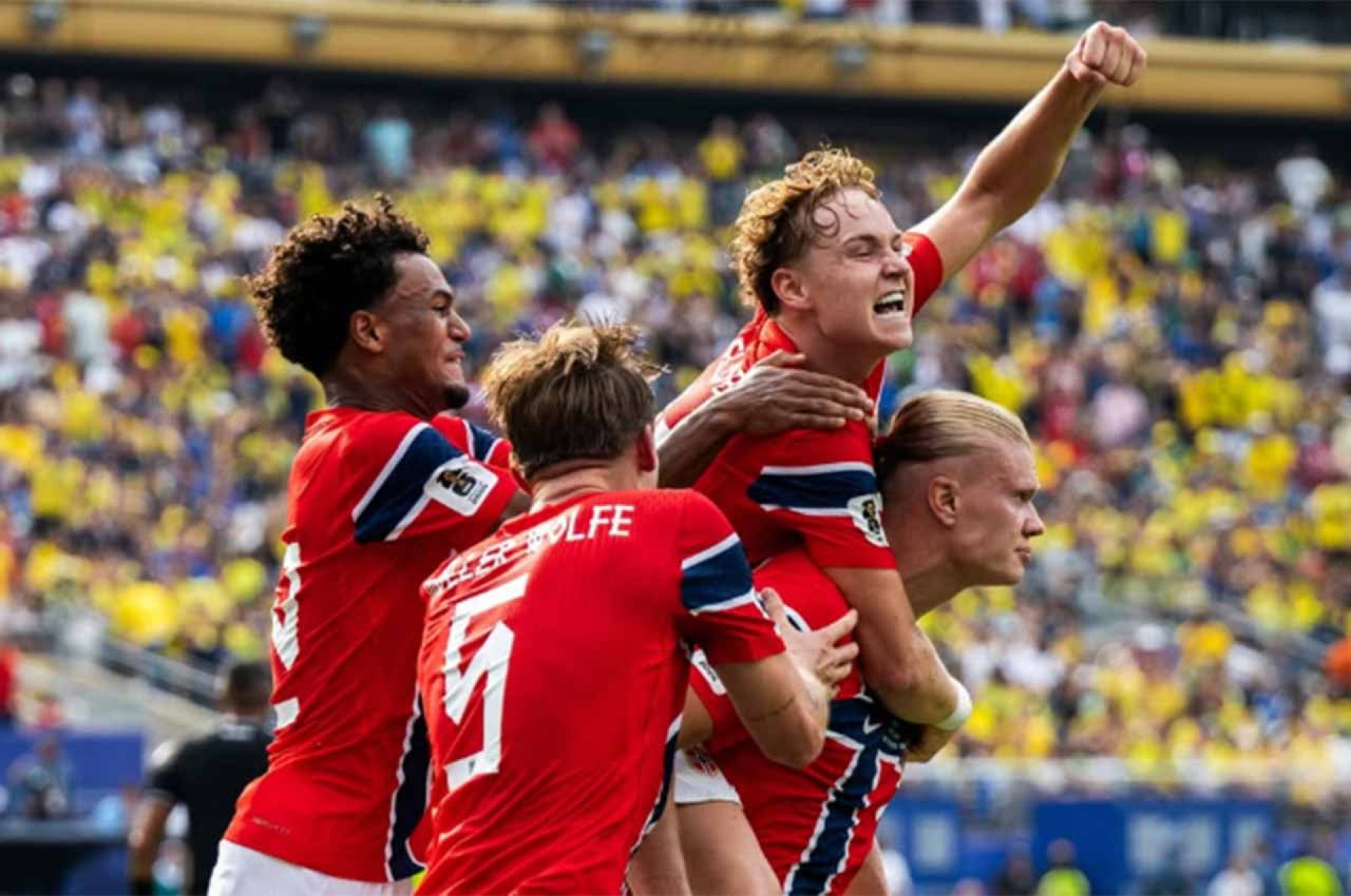 Camisas da Noruega se esgotam depois de vit&oacute;ria sobre o Brasil na Copa