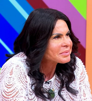 Gretchen expõe motivo de participação em reality da Record