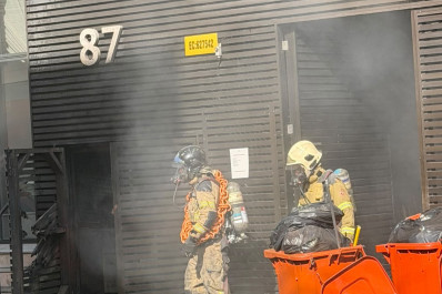 Incêndio atinge hotel no Centro do Rio