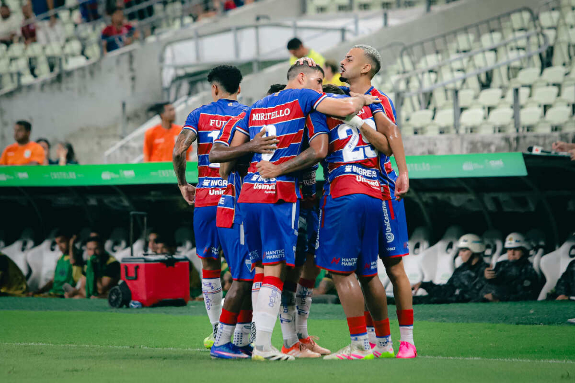 Atl&eacute;tico-GO x Fortaleza: onde assistir, escala&ccedil;&otilde;es e arbitragem