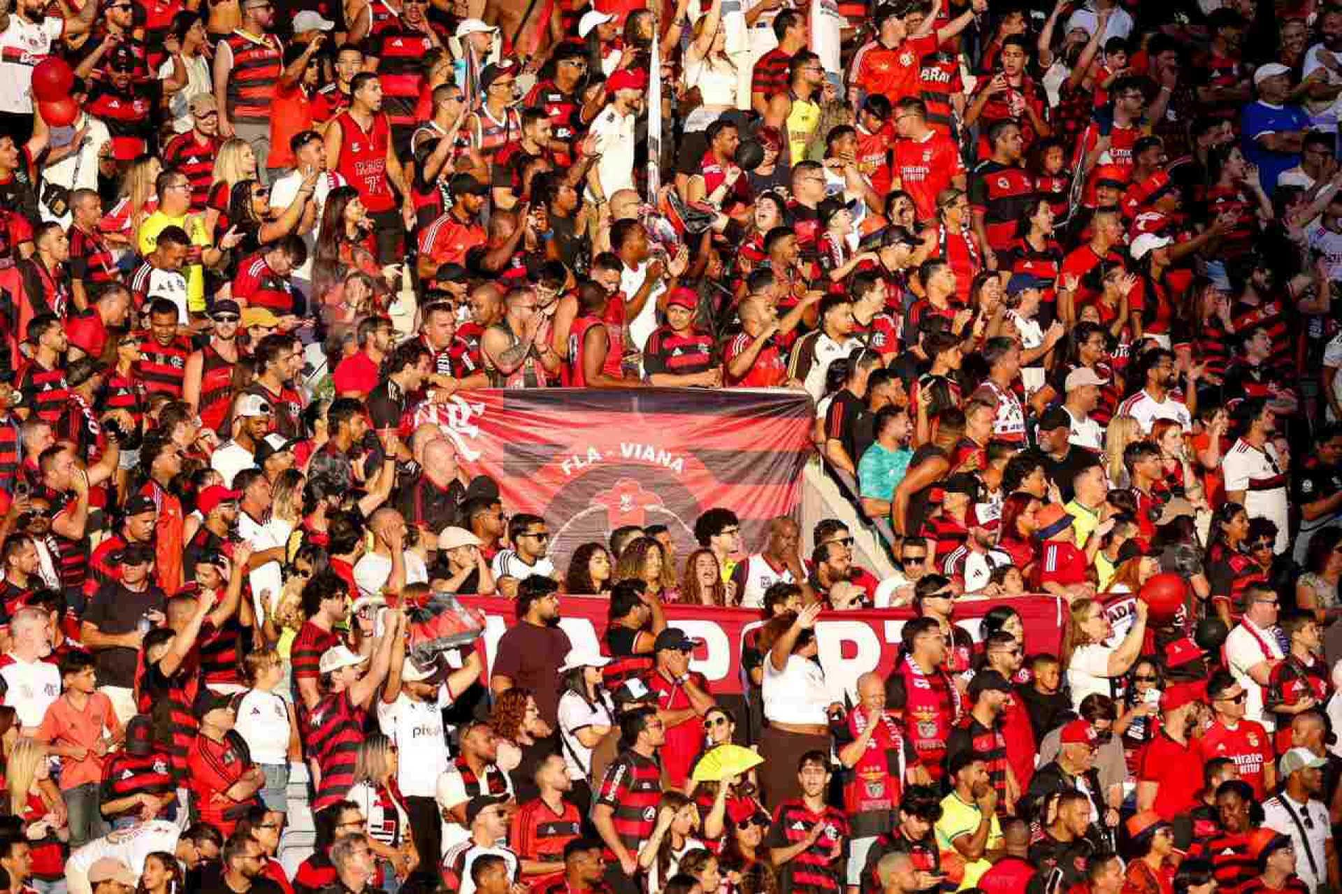 Roberto Assaf: Flamengo bate o Benfica e &eacute; campe&atilde;o no Algarve