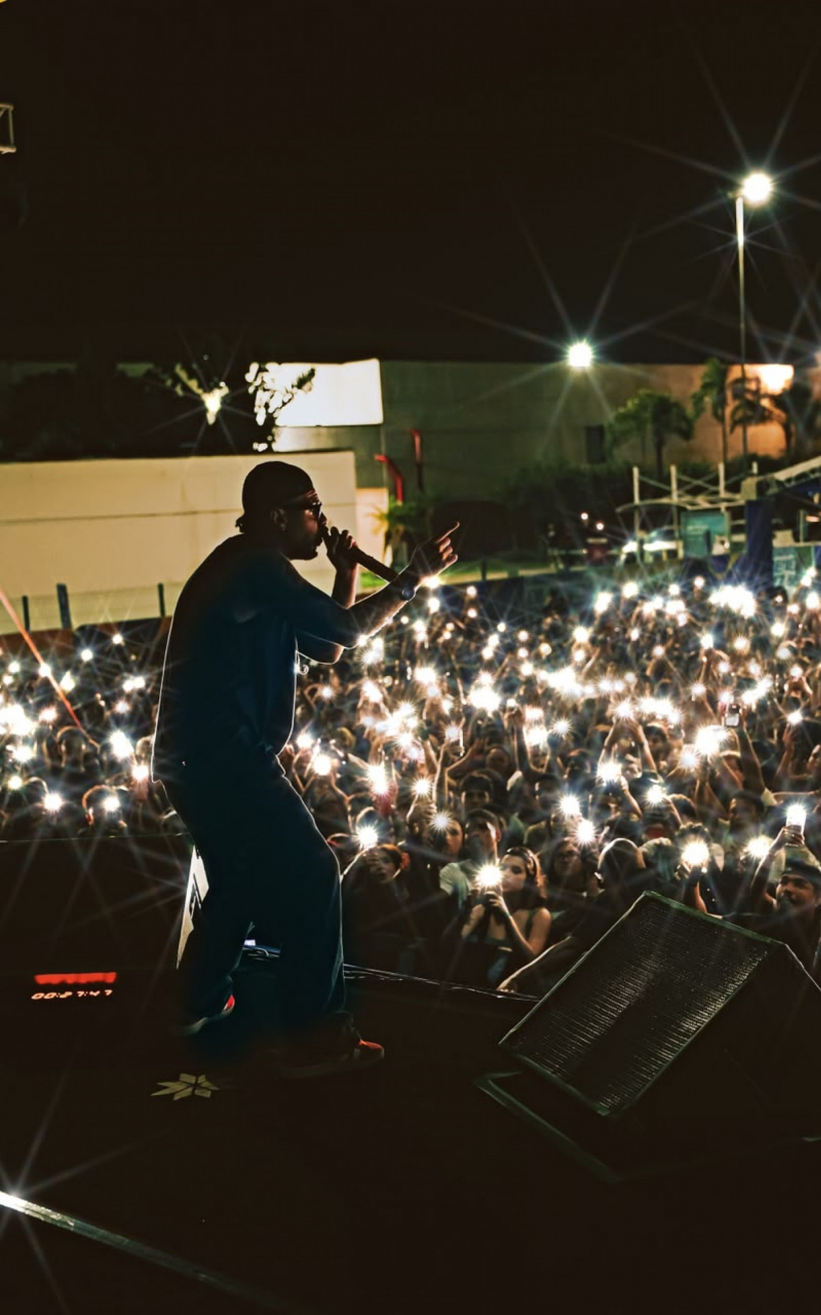 O show do rapper 2ZDinizz levou mais de quatro mil pessoas ao evento - Fotos: Gabriel de Castro - Palmer Assessoria de Comunica&ccedil;&atilde;o