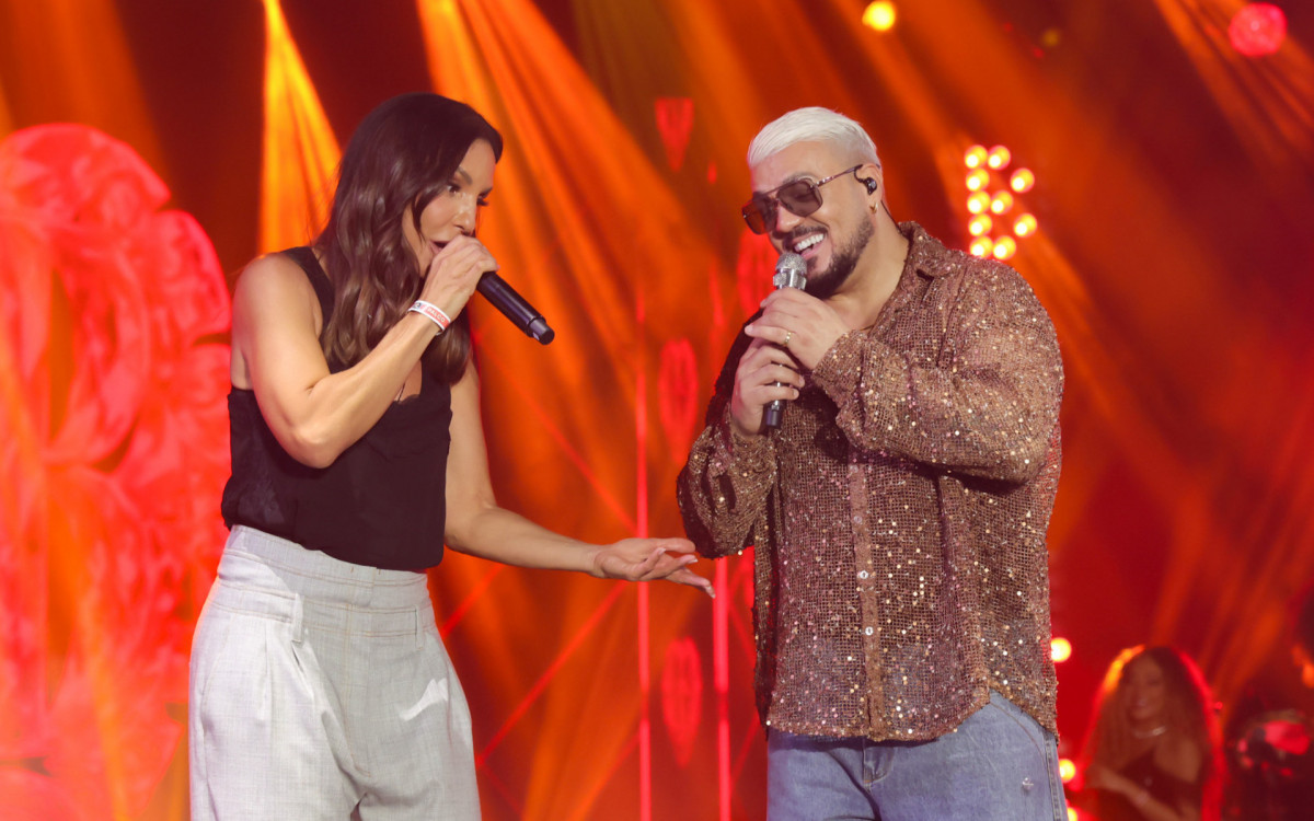 Ivete Sangalo fez apresentação surpresa no show de Belo, em São Paulo
