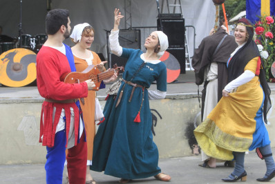 Feira Medieval Carioca reúne combates, música e cultura celta no Flamengo