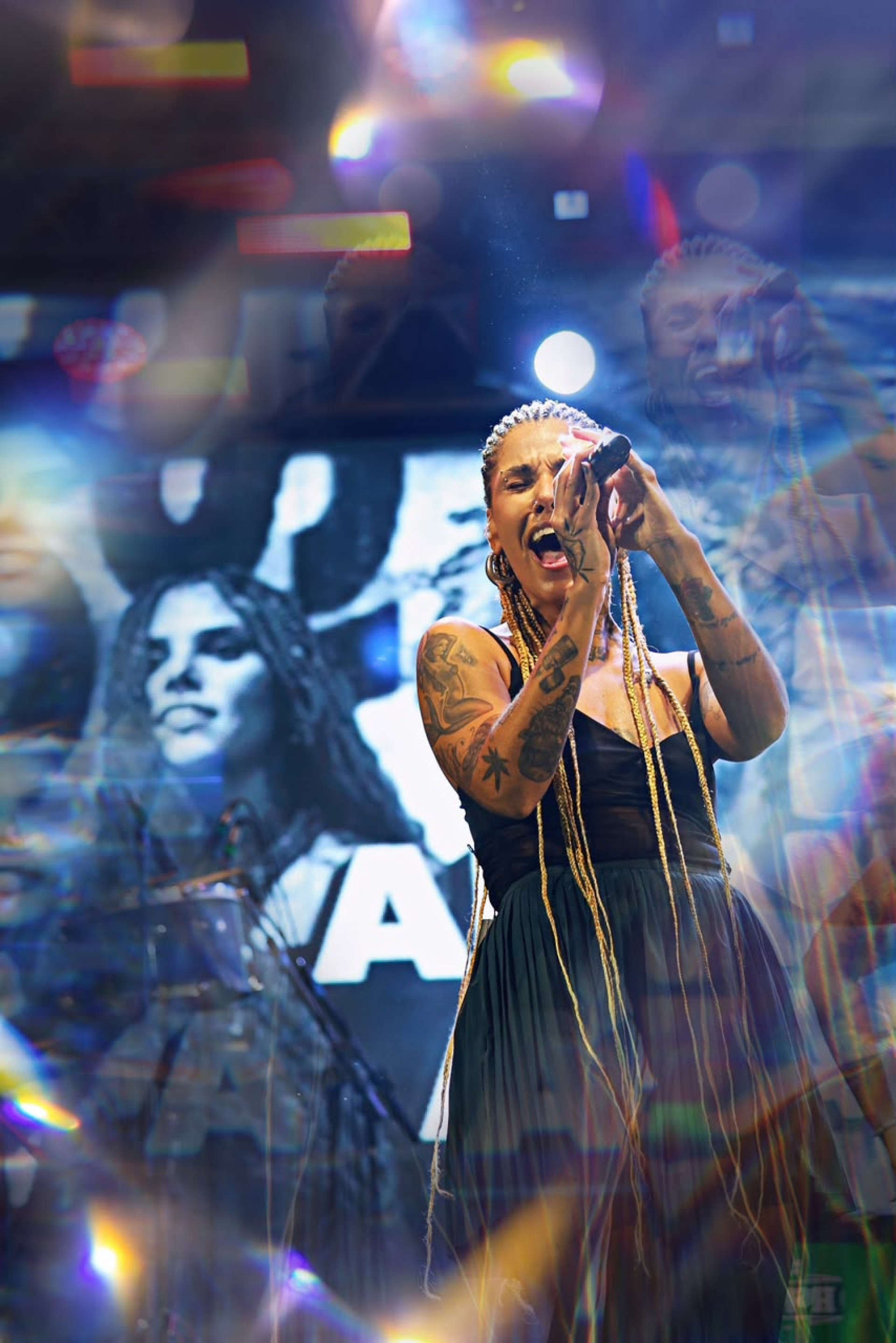 O show do rapper 2ZDinizz levou mais de quatro mil pessoas ao evento