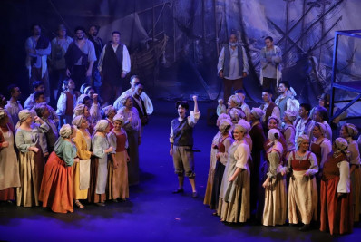 Programação gratuita celebra os 117 anos do Theatro Municipal