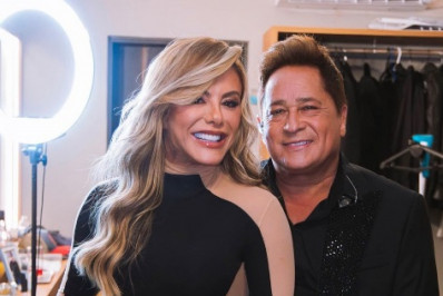 Vídeo: Leonardo aprende a fazer Pix e mulher do cantor reage 