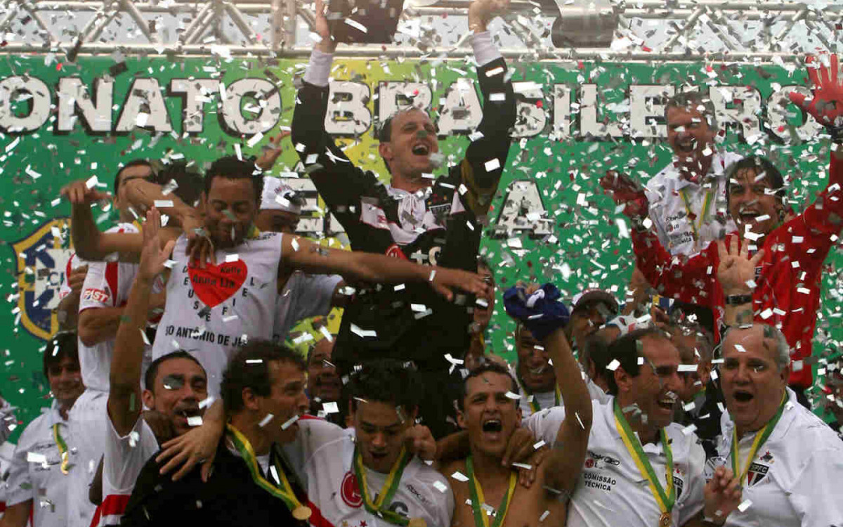 Parada da Copa j&aacute; mudou rumos do Brasileir&atilde;o; l&iacute;der de 2026 tenta repetir feito raro