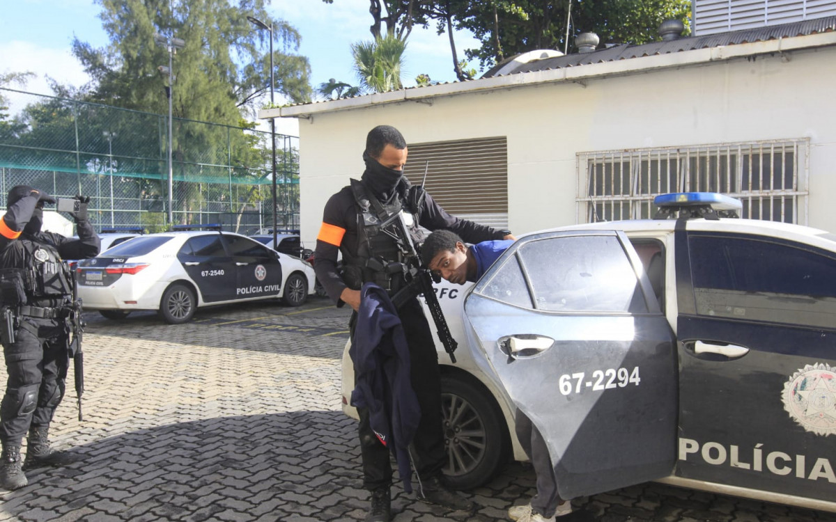 Presos na Operação Contenção foram levados à Cidade da Polícia - Reginaldo Pimenta/Agência O DIA