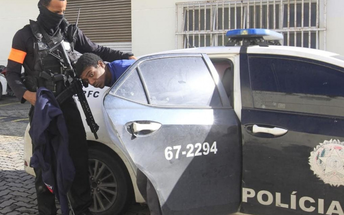 Presos na Operação Contenção foram levados à Cidade da Polícia - Reginaldo Pimenta/Agência O DIA