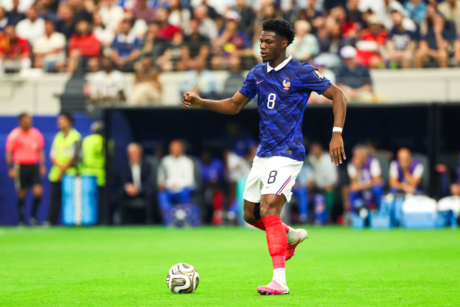 Aurelien Tchouameni, jogador da França, durante a partida da semifinal da Copa do Mundo da FIFA entre França x Espanha, no Estádio de Dallas, no Texas, Estados Unidos, nesta terça-feira (14). - William Volcov/Parceiro/Agência O Dia