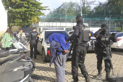 Operação prende 16 bandidos do Comando Vermelho