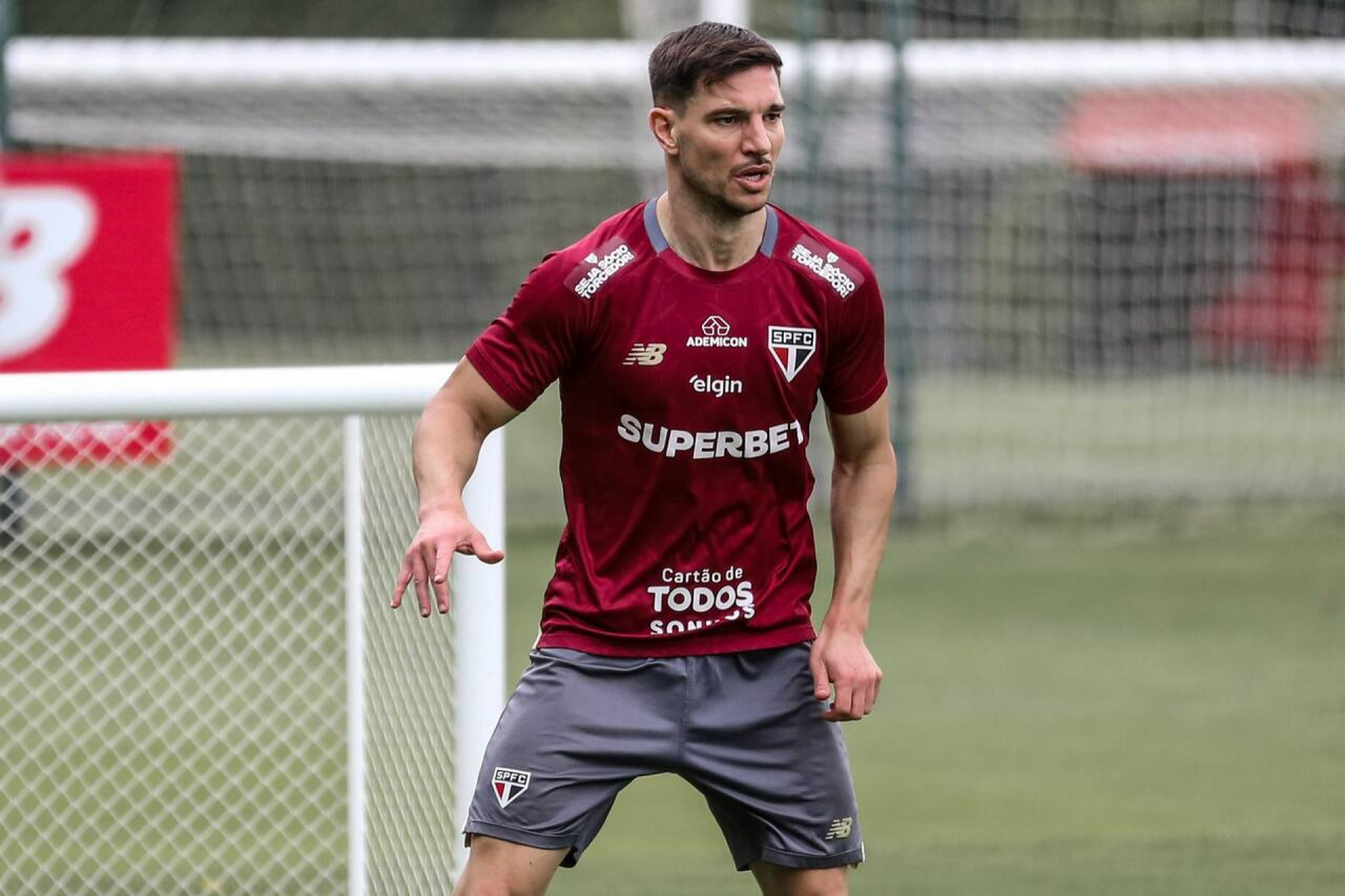 S&atilde;o Paulo tenta troca com Internacional para contratar Thiago Maia