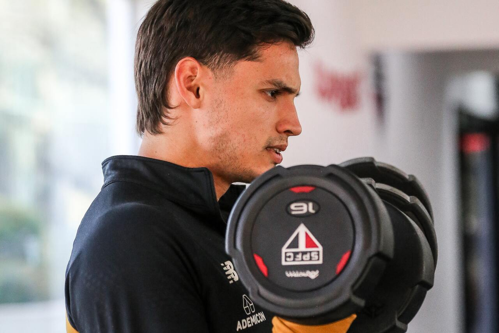 Bobadilla se reapresenta ao S&atilde;o Paulo ap&oacute;s a Copa e inicia prepara&ccedil;&atilde;o