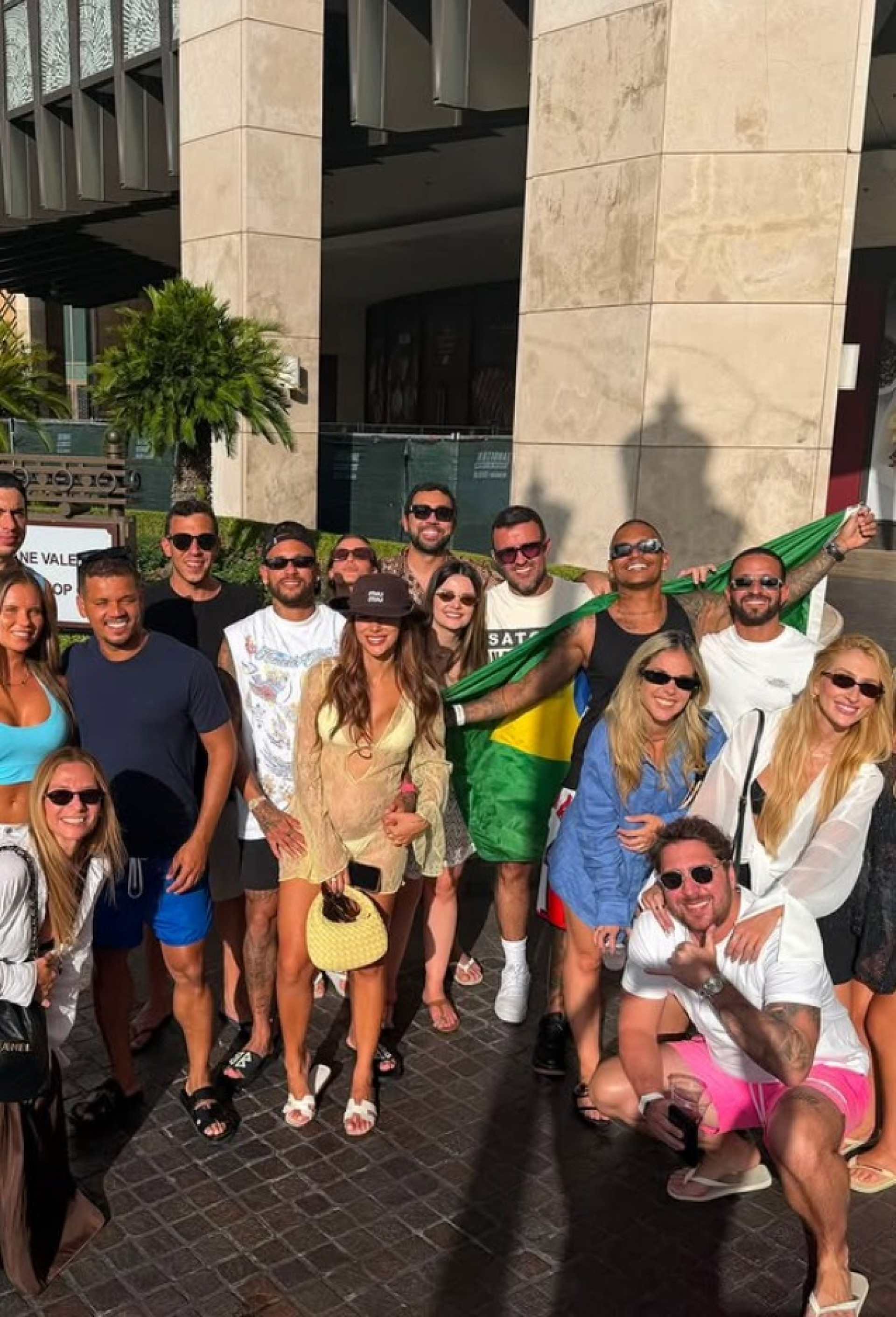 Depois de curtirem dias de descanso em Orlando com os filhos, Neymar e Bruna Biancardi seguiram viagem para Las Vegas - Reprodução / Instagram