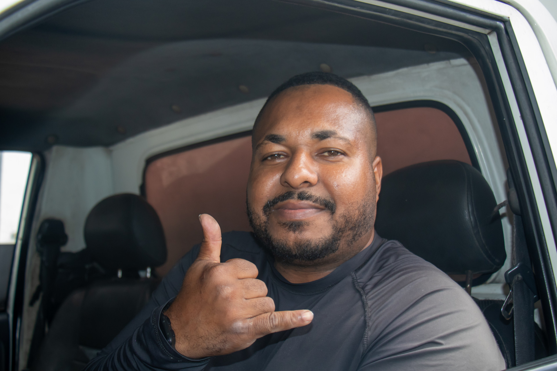 Denilson vestiria a camisa rival - fotos Érica Martin