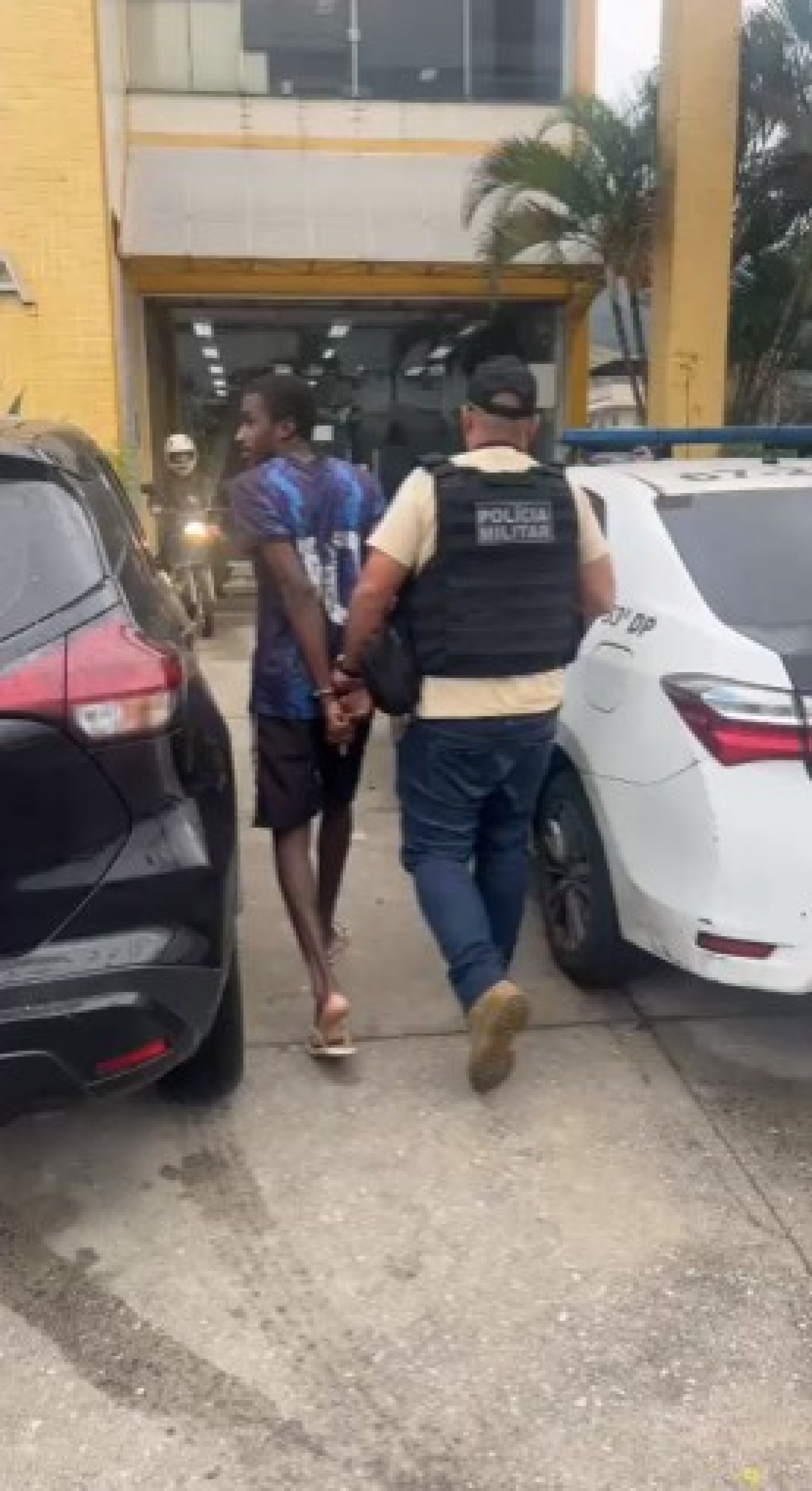 Emanuel Salles dos Santos, que havia fugido da prisão após indulto de Dia dos Pais, foi recapturado em Mesquita, na Baixada Fluminense - Divulgação