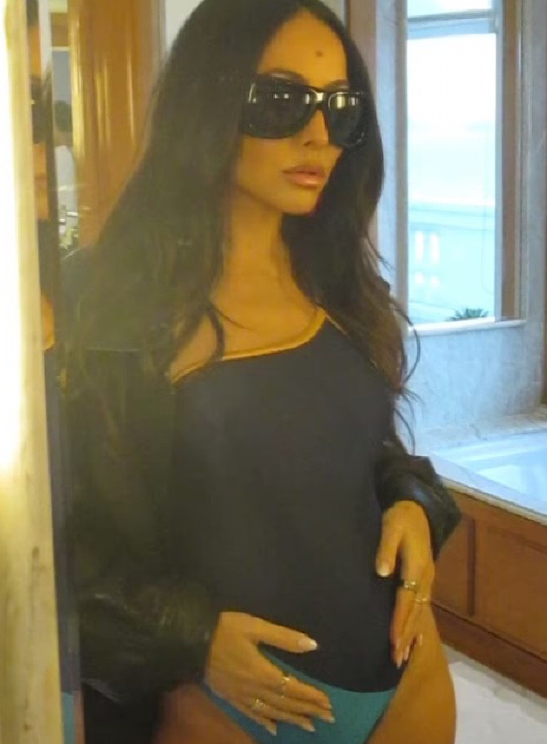 Sabrina Sato aposta em look estiloso e exibe barriguinha da gravidez - Reprodução Instagram