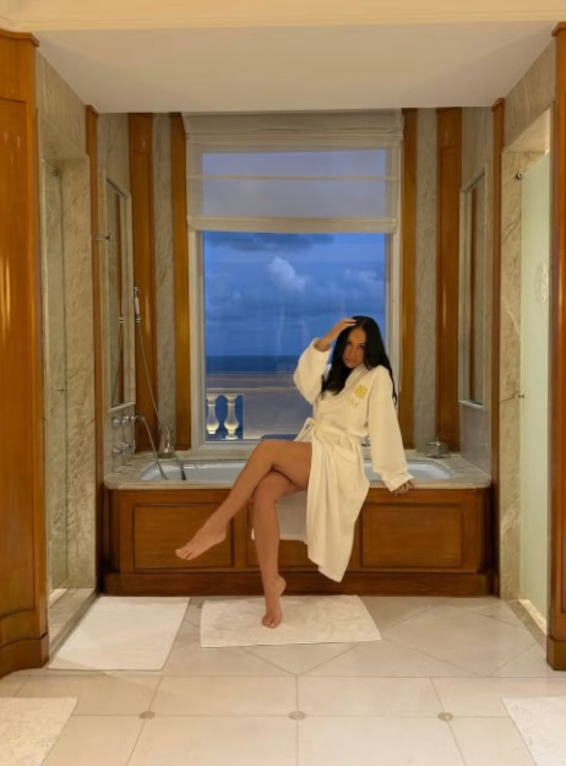 Sabrina Sato aposta em look estiloso e exibe barriguinha da gravidez - Reprodução Instagram
