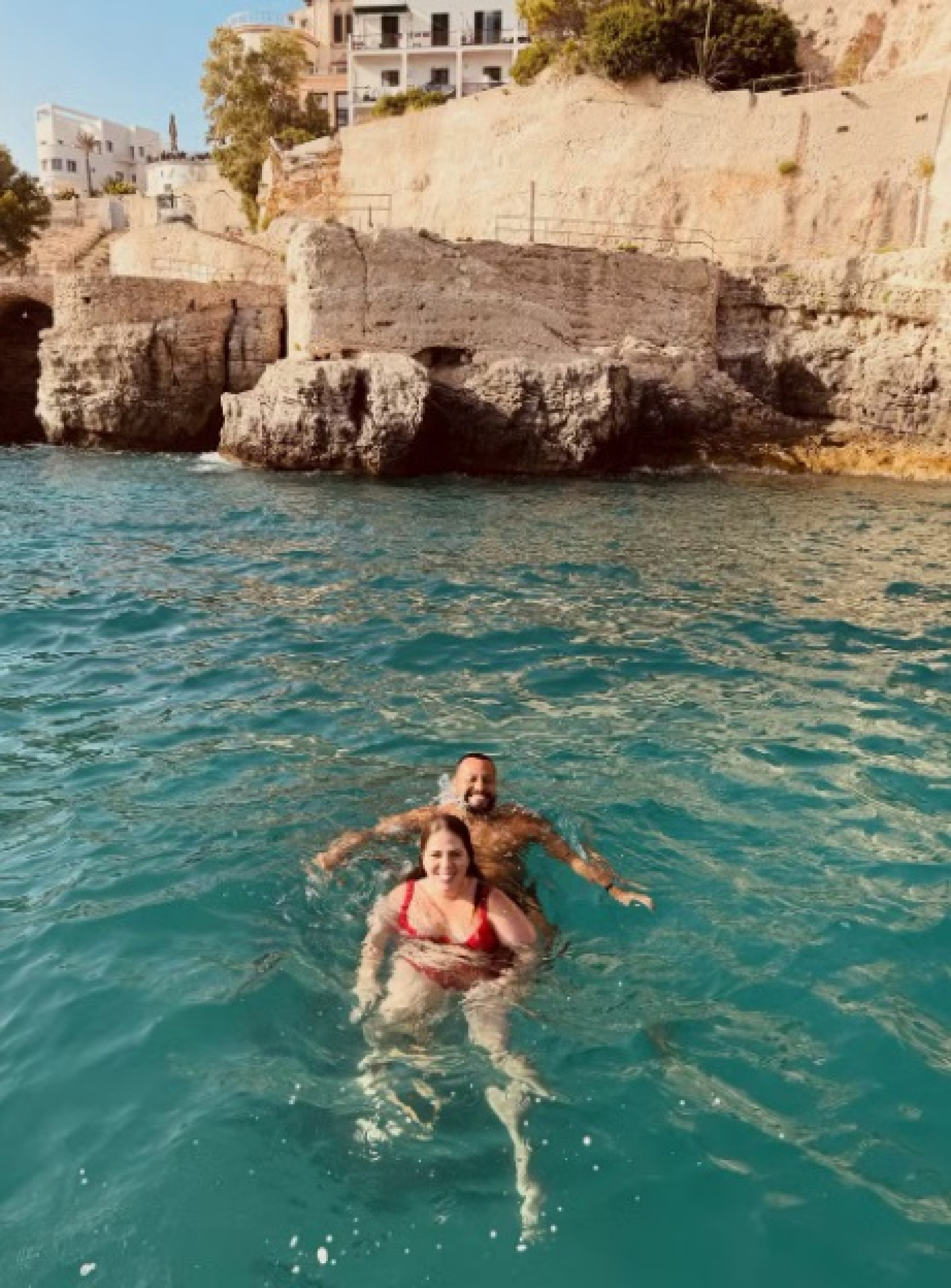 Grávida, Tati Machado exibe barriguinha durante viagem à Espanha - Rewprodução Instagram
