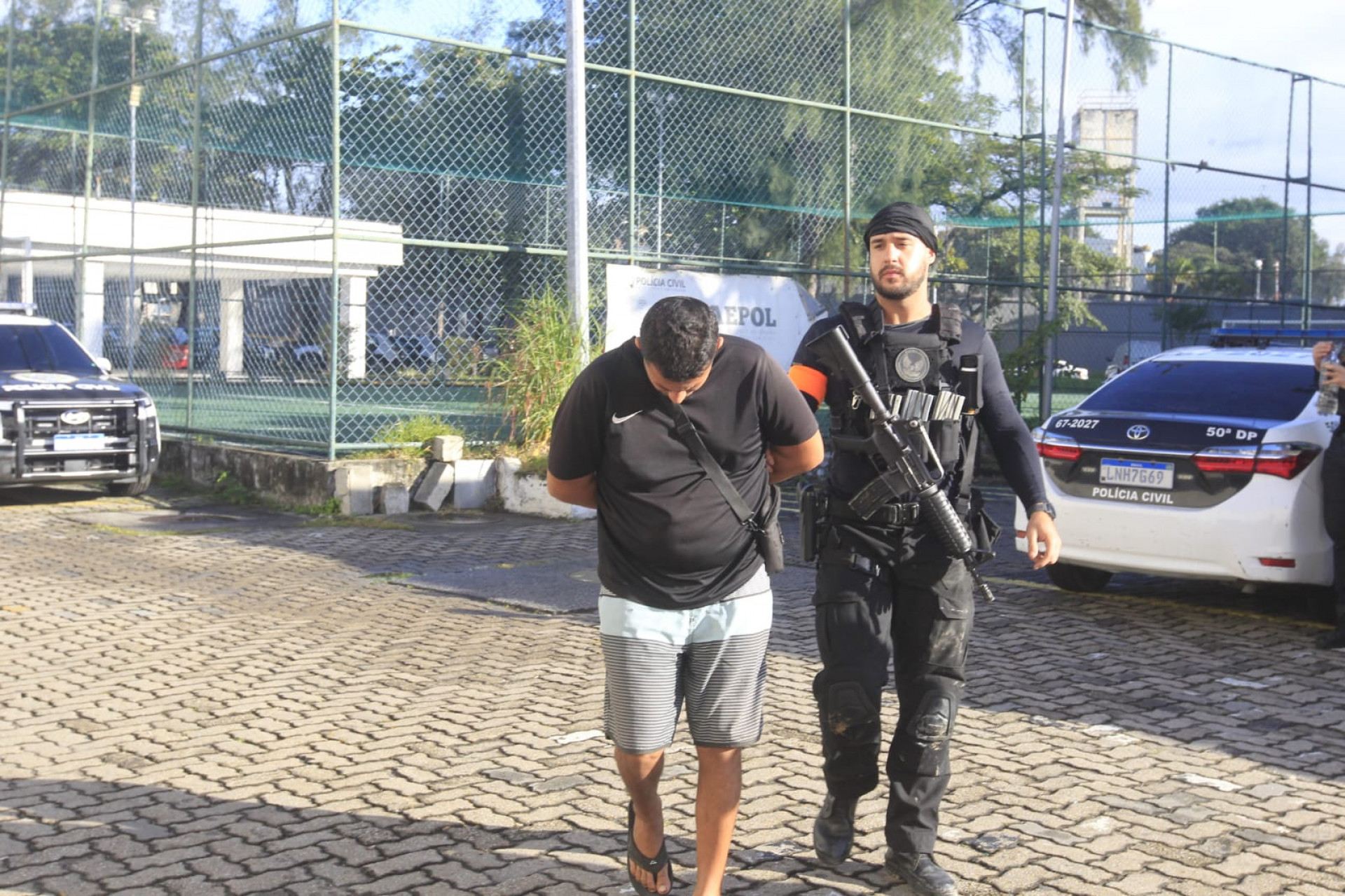 Presos na Operação Contenção foram levados à Cidade da Polícia - Reginaldo Pimenta/Agência O DIA