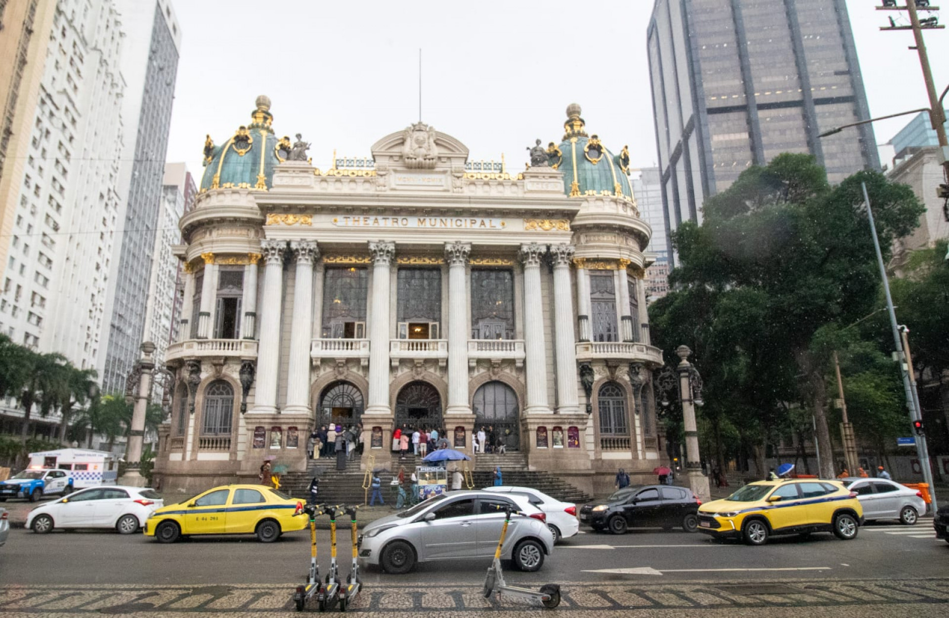 Theatro Municipal completa 117 anos nesta terça-feira (14) - Érica Marin / Agência O Dia