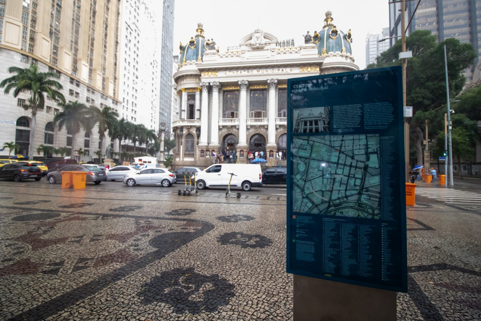 Theatro Municipal completa 117 anos nesta terça-feira (14) - Érica Marin / Agência O Dia