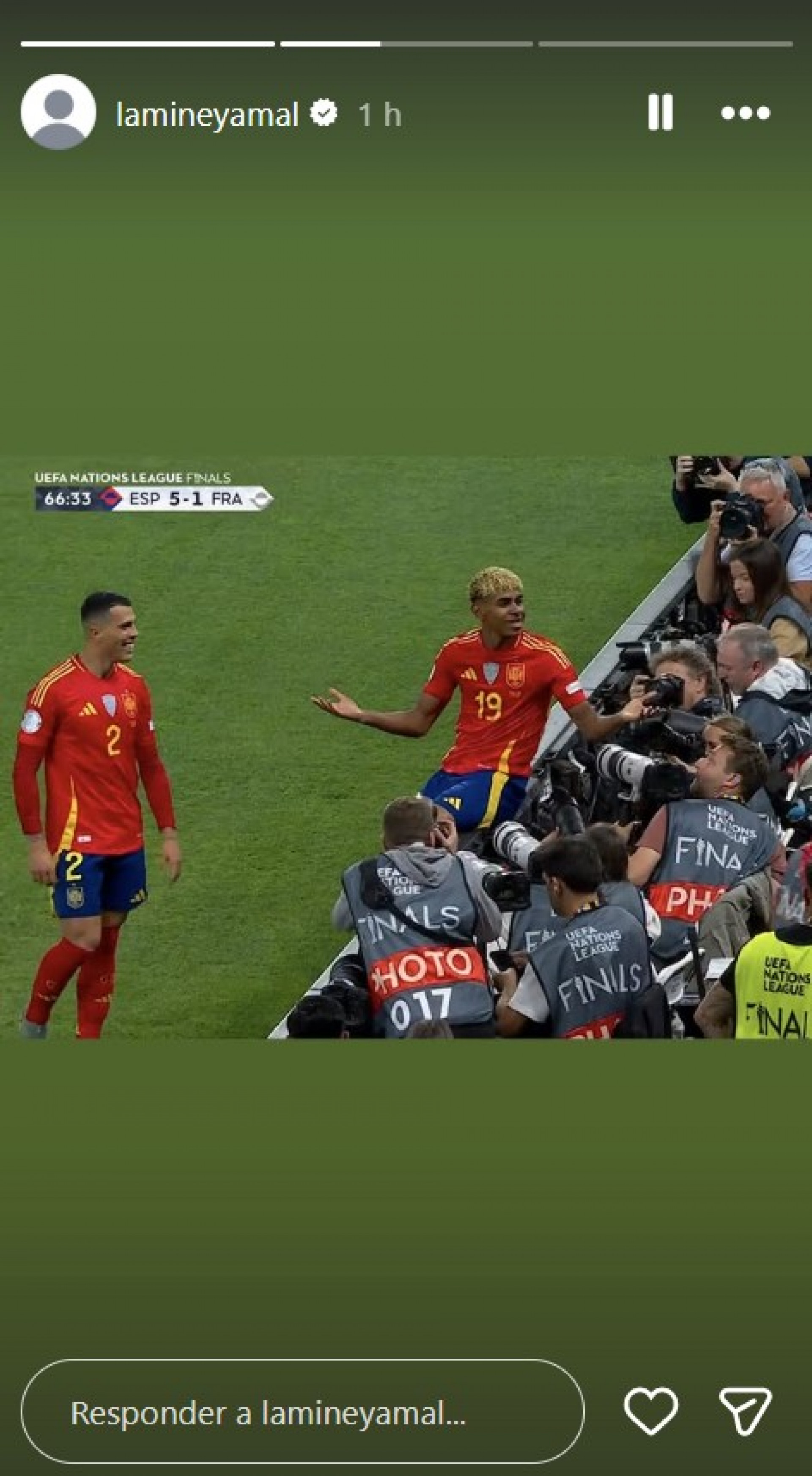 Yamal postou foto de comemoração do quinto gol da Espanha contra a França na Liga das Nações 2024/25 - Reprodução / Instagram