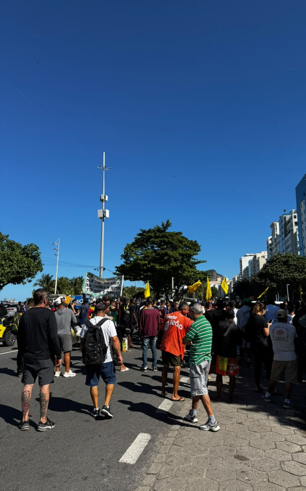 O ato aconteceu em frente ao Copacabana Palace, na Zona Sul
- Divulgação