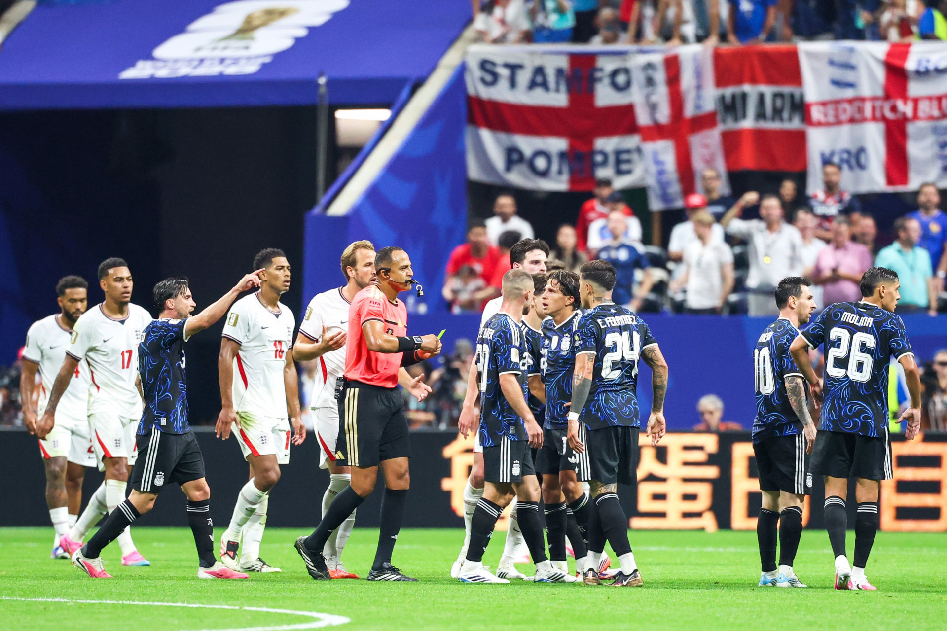 Inglaterra e Argentina se enfrentaram pela semifinal da Copa do Mundo de 2026 - William Volcov/Parceiro/Ag&ecirc;ncia O Dia