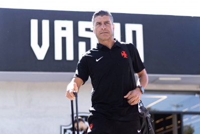 Independiente Medellín x Vasco: onde assistir, escalações e arbitragem