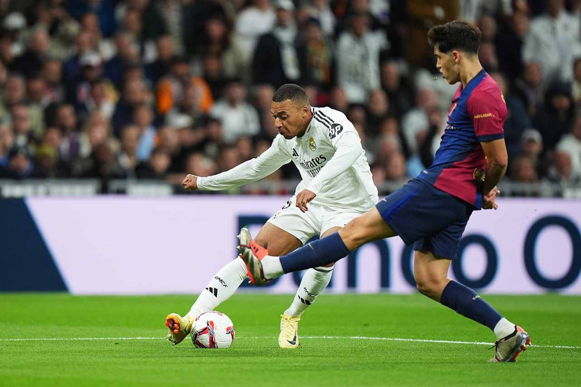 LaLiga bate recordes de receita, p&uacute;blico e expans&atilde;o global
