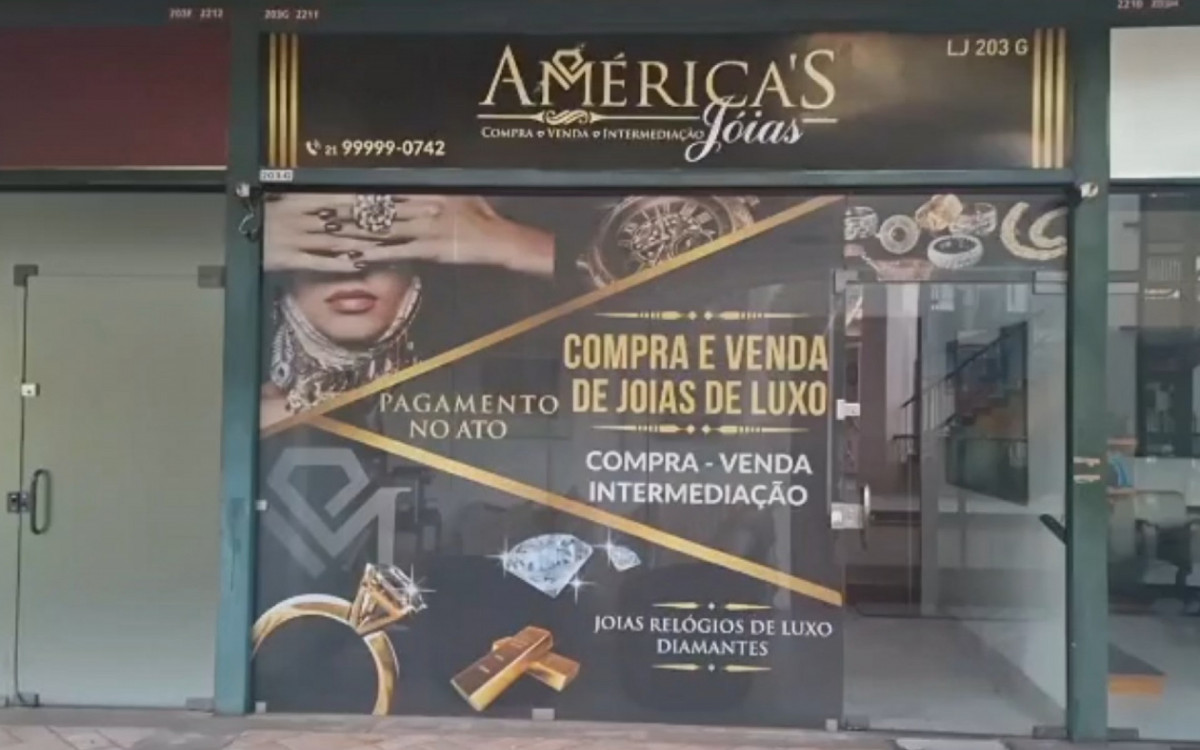 A loja do investigado, na Barra da Tijuca, foi um dos locais onde agentes estiveram