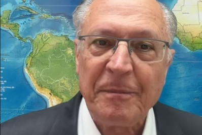 'Tarifaço dos EUA é medida injusta e descabida', diz Alckmin