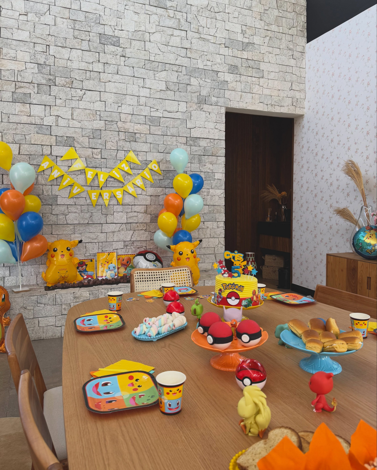 Bianca Andrade celebra 5 anos do filho com festa surpresa de Pokémon - Reprodução / Instagram
