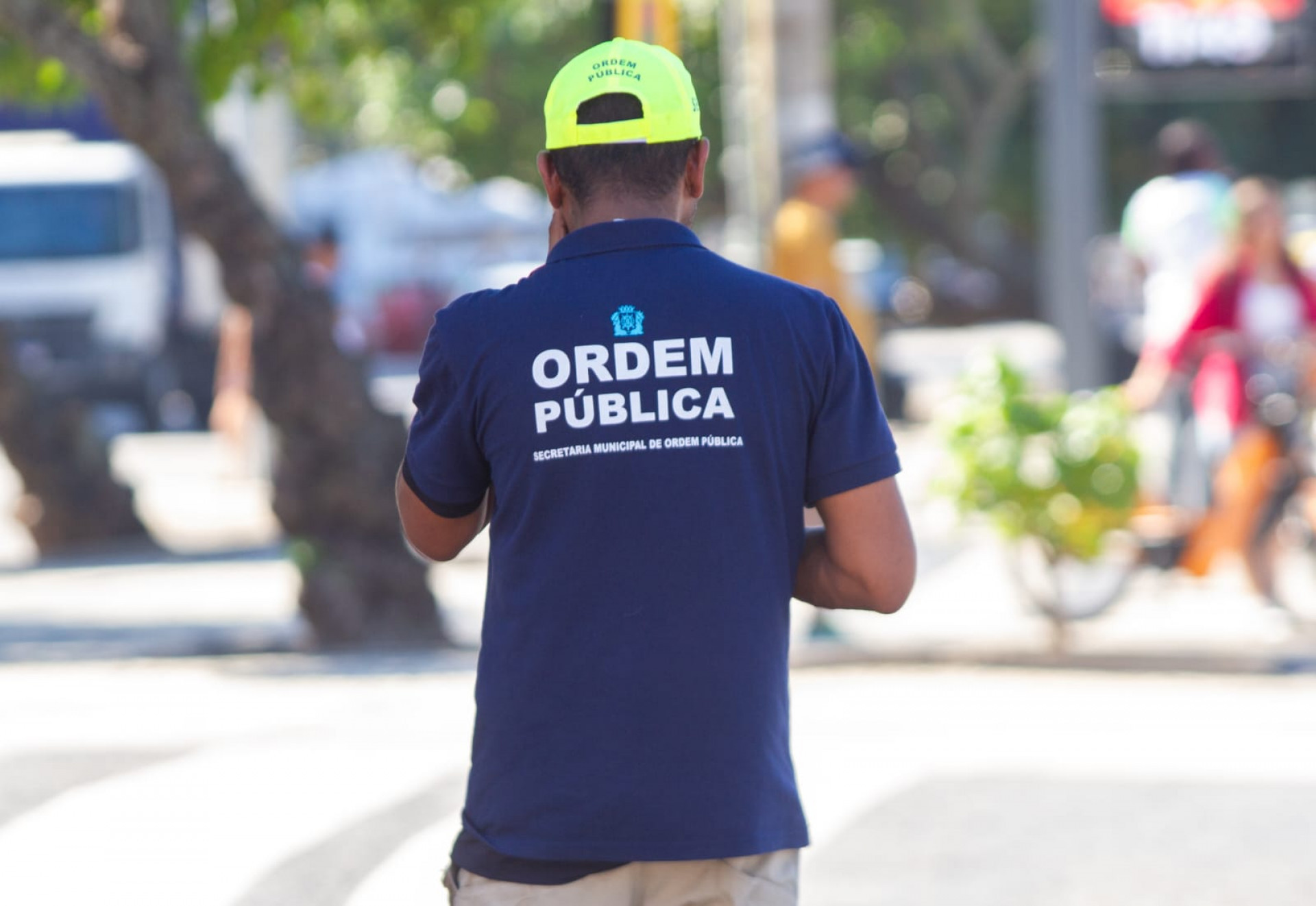 Agentes da Seop realizam as ações do Tolerância Zero na orla do Rio - Érica Martin / Agência O Dia