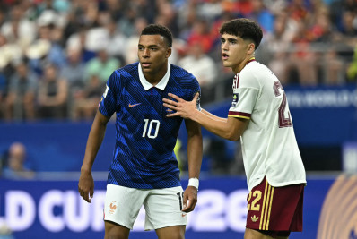 Jornalista defende vitória de zagueiro espanhol na Bola de Ouro